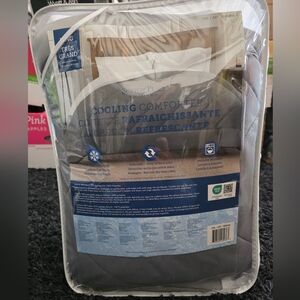 Cooling Comforter - Gray